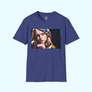 Alicia - Soft-Style Tee