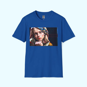 Alicia - Soft-Style Tee